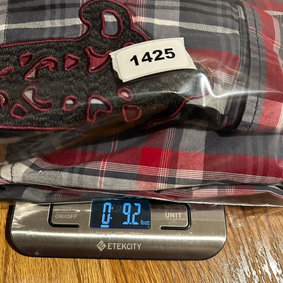 Edify Shirt Mens Large Button Up Embroidered Crosses Plaid Biker Rockabilly - Picture 8 of 8